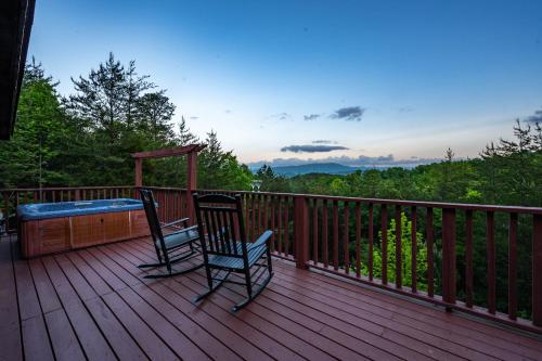 Pet-Friendly Smoky Mountain Cabin with Hot Tub, Privacy & Amazing Views photo 46