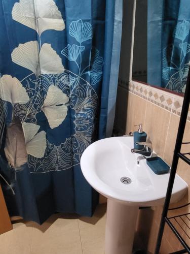 Φωτογραφία από το άλμπουμ του ¡Apartamento en primera línea con terraza y cerca de la piscina comunitaria! σε Vera