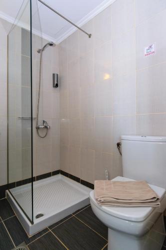 Koupelna v ubytování Archontiki City Hotel