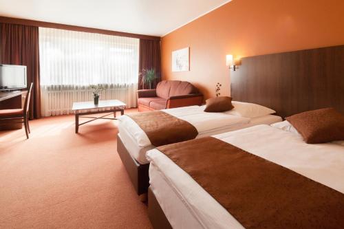 Gallery image of Hotel Mondial in Langenfeld