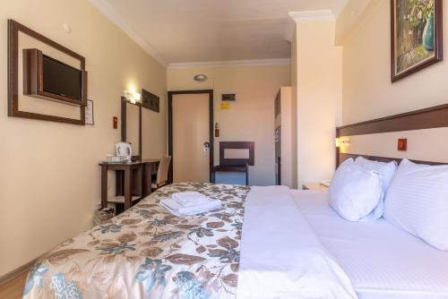 Hotel Karacamにあるベッド