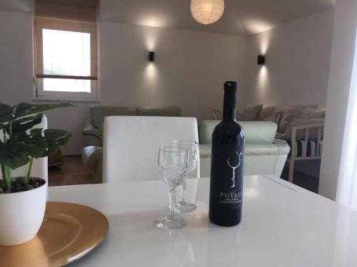 Gallery image of Barba Luka, near beach, beautiful views in Kaštela