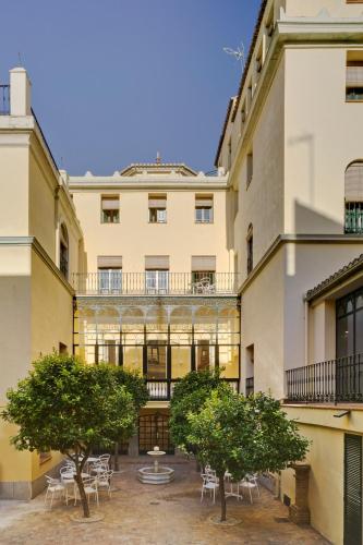 Hotel Loop Homes Palace Granada