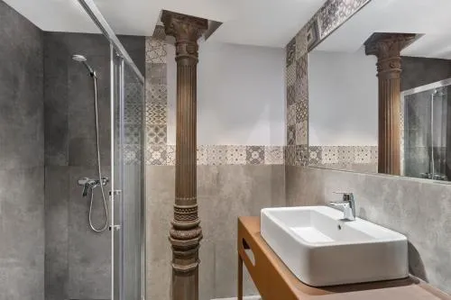 B&B HOTEL Madrid Centro Plaza Mayor photo 13