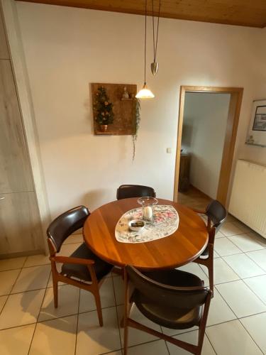 Ruang duduk di Ferienwohnung am Kirschenbaum