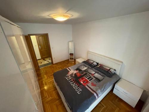 Una cocina o kitchenette en Sufi Apartment