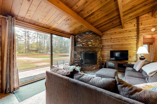 Franconia Cabin Retreat – Photos 2
