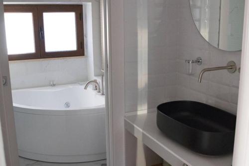Ένα μπάνιο στο Albergo Milazzo Inn AiMori