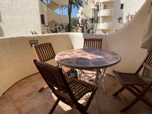 Balkón alebo terasa v ubytovaní Apartamento en Denia