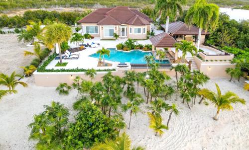 Shoreline Beach Villa – Photos 2