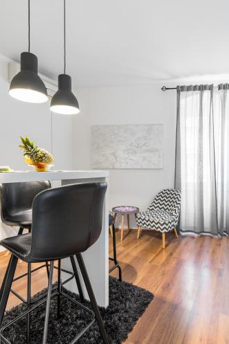 SplitStay Studio - 1 Min walk to Diocletian's Palace