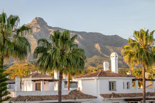 MARBELLA BANUS SUITES - Endless Sunset Banus Suite