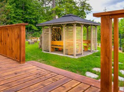 Zahrada ubytování Nini House Dunajek