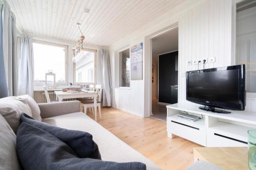 Nautic Strandhotelにあるテレビまたはエンターテインメントセンター