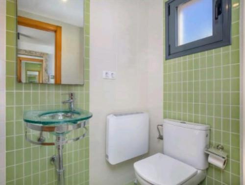 Ένα μπάνιο στο Chalet Alcocebre Residencial Dulcinea