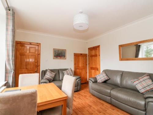1 Station Cottages – Photos 5