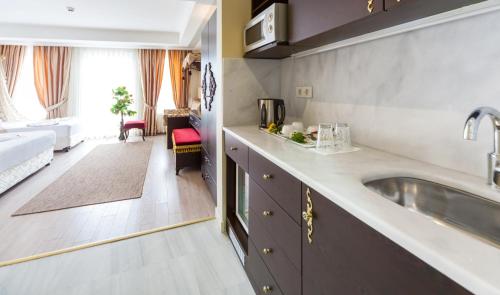 Gallery image of Cosmos Hotel Istanbul in Istanbul
