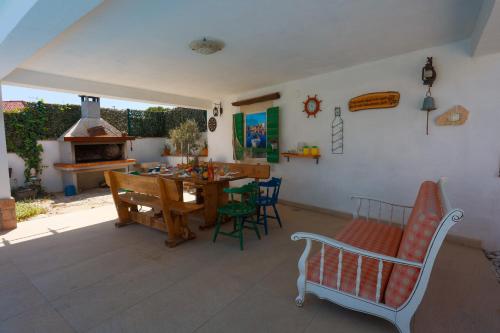 Villa Marela with Heated Swimming Pool