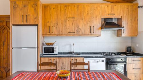 Una cocina o zona de cocina en Erel Apart