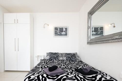 Кровать или кровати в номере Apartments Viky