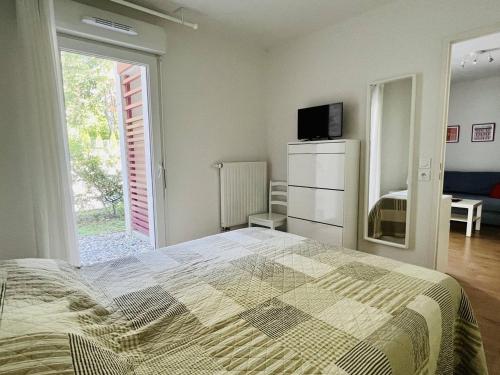 Krevet ili kreveti u jedinici u okviru objekta Appartement Hasparren, 2 pièces, 4 personnes - FR-1-495-84