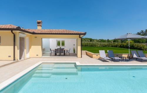 Holiday House Mateo with Private Pool – Photos 2
