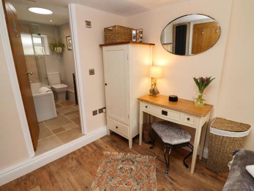 Gallery image of Thelwall Cottage in Banbury