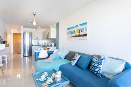 Home2Book Bright Penthouse Médano, Terrace & Pool