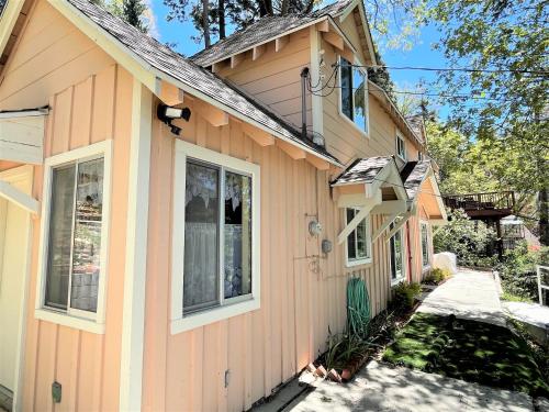 Foto dalla galleria di Palisades 2 - V017 a Lake Arrowhead