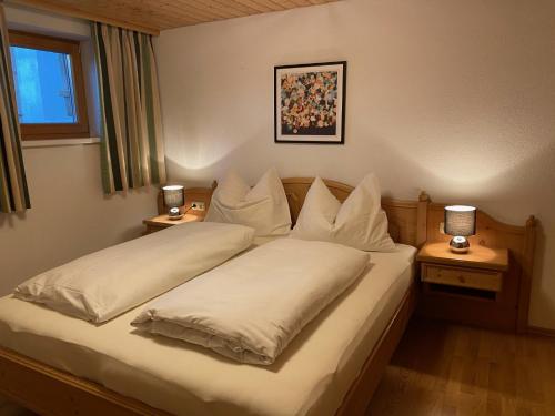 Кровать или кровати в номере Am Romberg