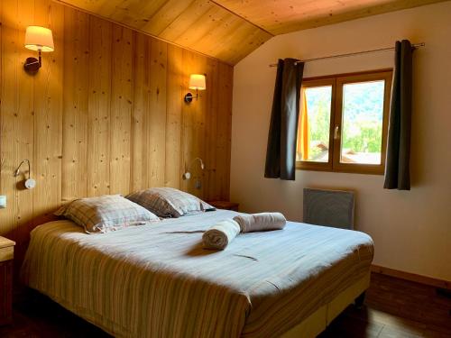 Photo de la galerie de l'établissement Appartement avec jacuzzi dans chalet privé, grande terrasse, parking gratuit, aux Houches