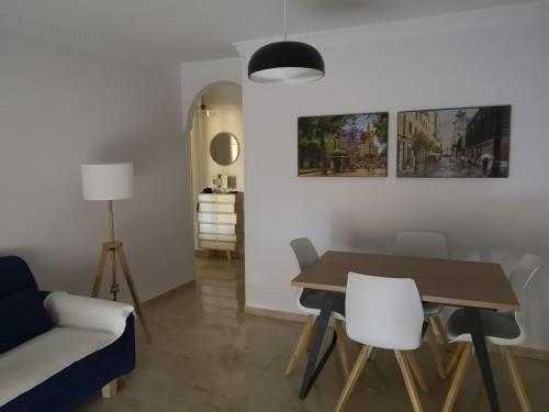 Apartamento en Torremolinos Auxi y Emilio