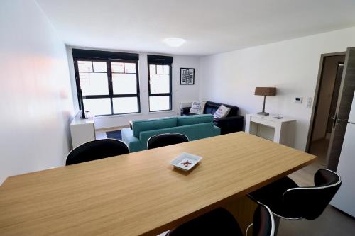 Posedenie v ubytovaní Maison bleue - Apt 4 pers, 2 chambres, prox marché