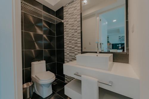 Ein Badezimmer in der Unterkunft Lumina at Palms Punta Cana Village