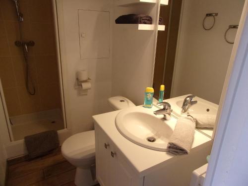 Ένα μπάνιο στο Le Bain de mer, Studio à la plage, Pleneuf