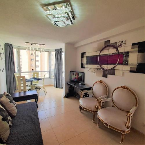 Fotografie z fotogalerie ubytování Apartment Glamour Alhambra Rincon de Loix Benidorm-sea view-free parking, Wi-Fi, pool, new air conditioning v destinaci Benidorm