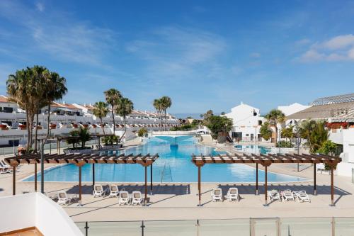 COSTA DEL SILENCIO Holiday Home by Sunkeyrents