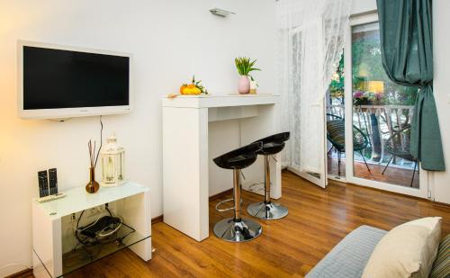 Lavica Bellevue apartments & studios