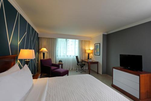 Crowne Plaza Panama, an IHG Hotel TV 또는 엔터테인먼트 센터