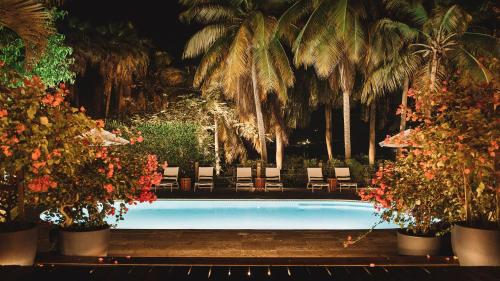Bazén v ubytování Club Seabourne Hotel nebo v jeho okolí