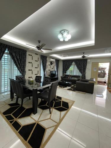 3R D'Latania Senawang