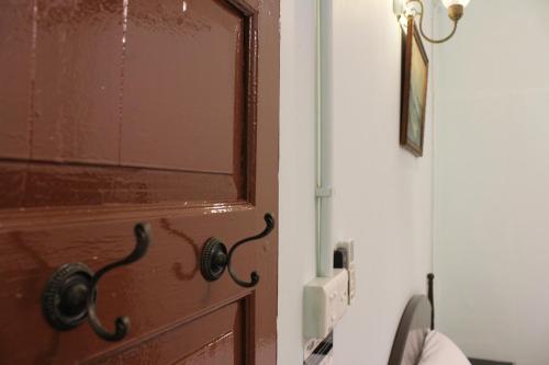 Gallery image of Vintage House in George Town