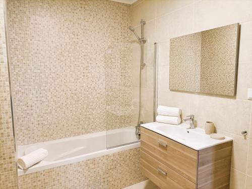 ELITE RESIDENCE 4B