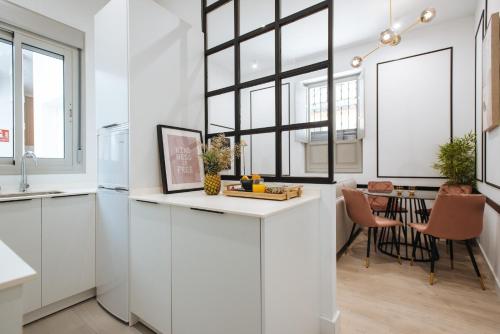 Køkken eller tekøkken på Magno Apartments Azafrán