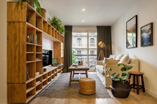 TAMAN - Three Bedroom Apartment in Casanova Street