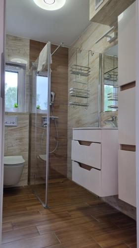 ห้องน้ำของ Apartament Słoneczny Mielno - 365PAM