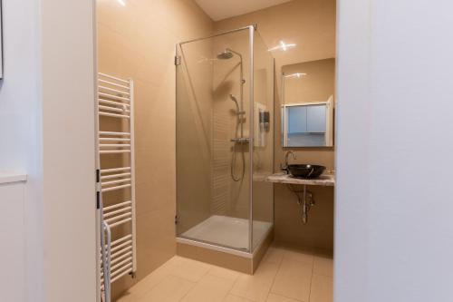 Kúpeľňa v ubytovaní Comfortable Apartments Vienna 1100 with contactless Check-in