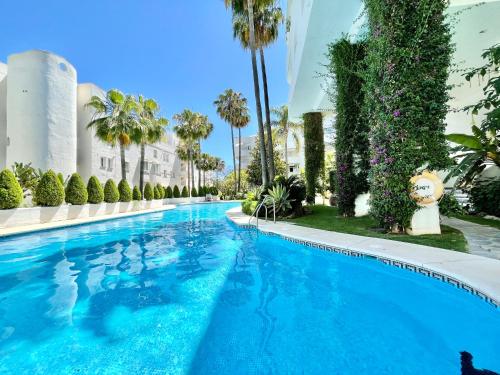 Marbella Real Golden Mile -EaW Homes