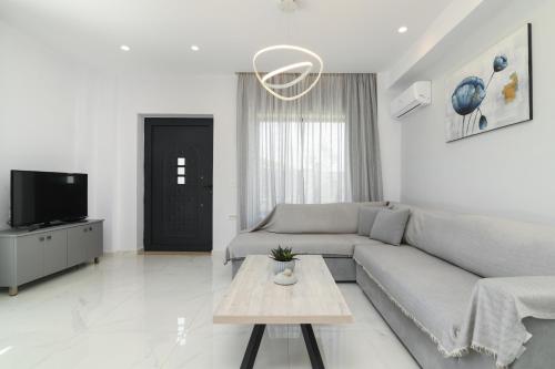 Lea Villa - Brand New Modern Villa