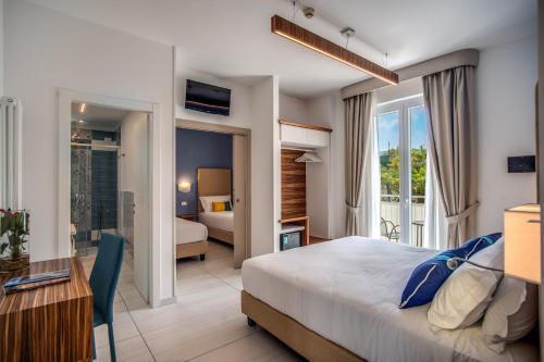 Кровать или кровати в номере Hotel Florida